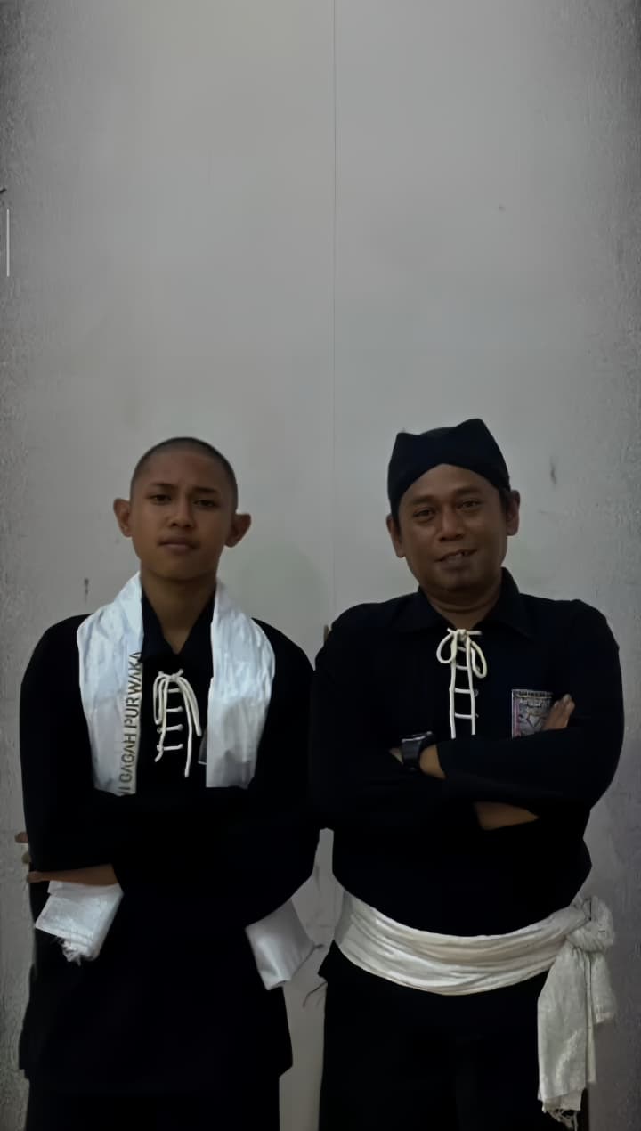 Mengajar